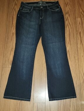 Women’s Dark Blue Roadrunner Stretch Bootcut Jeans